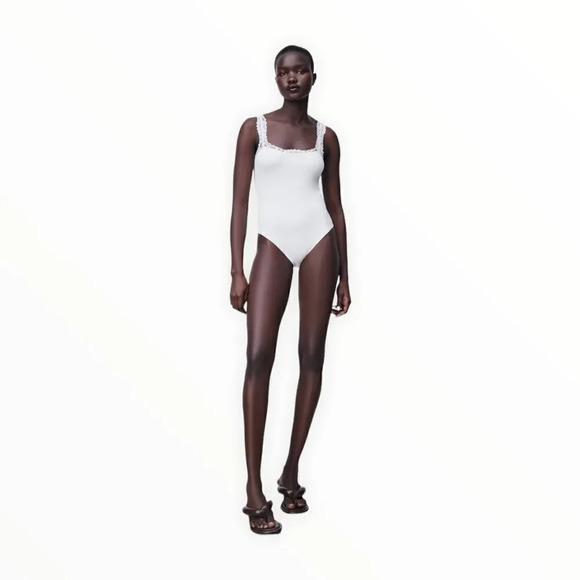ZARA | White | SEAMLESS BODYSUIT WITH LACE TRIM - Picture 5 of 9